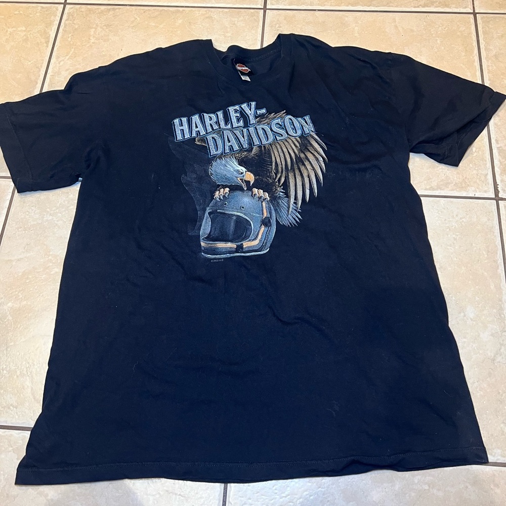 Vintage Men’s Harley-Davidson Black Tee with Eagle Graphic